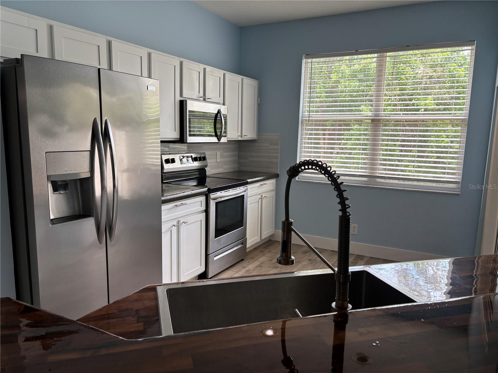 624 BLACK LION DR NE, ST PETERSBURG, FL, 33716