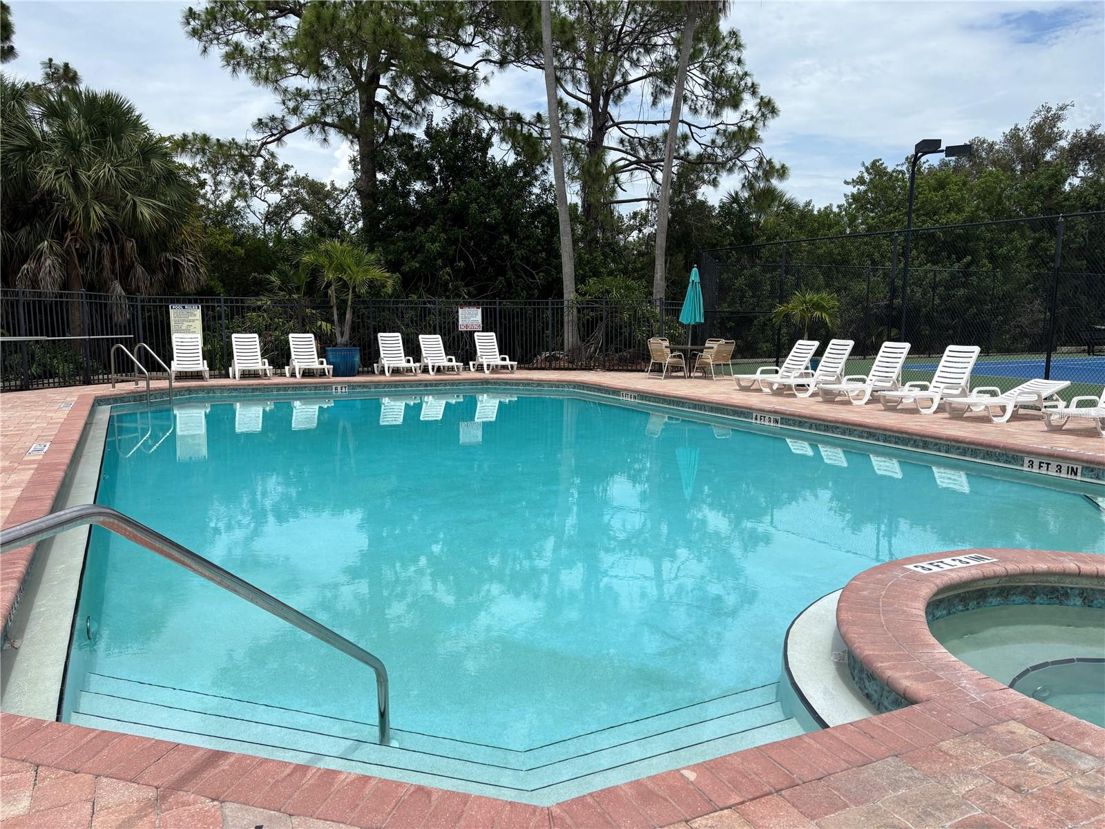 624 BLACK LION DR NE, ST PETERSBURG, FL, 33716