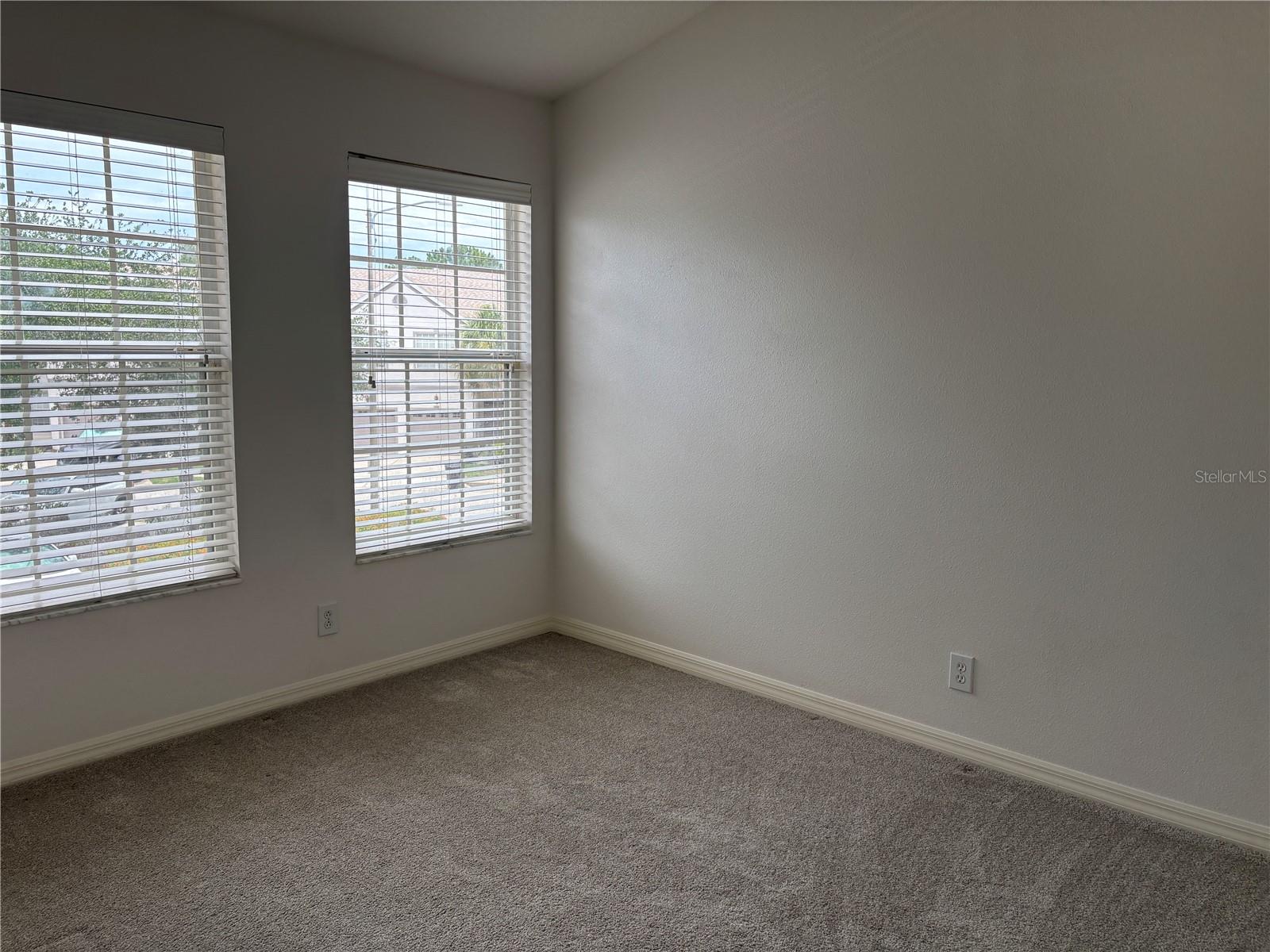 624 BLACK LION DR NE, ST PETERSBURG, FL, 33716