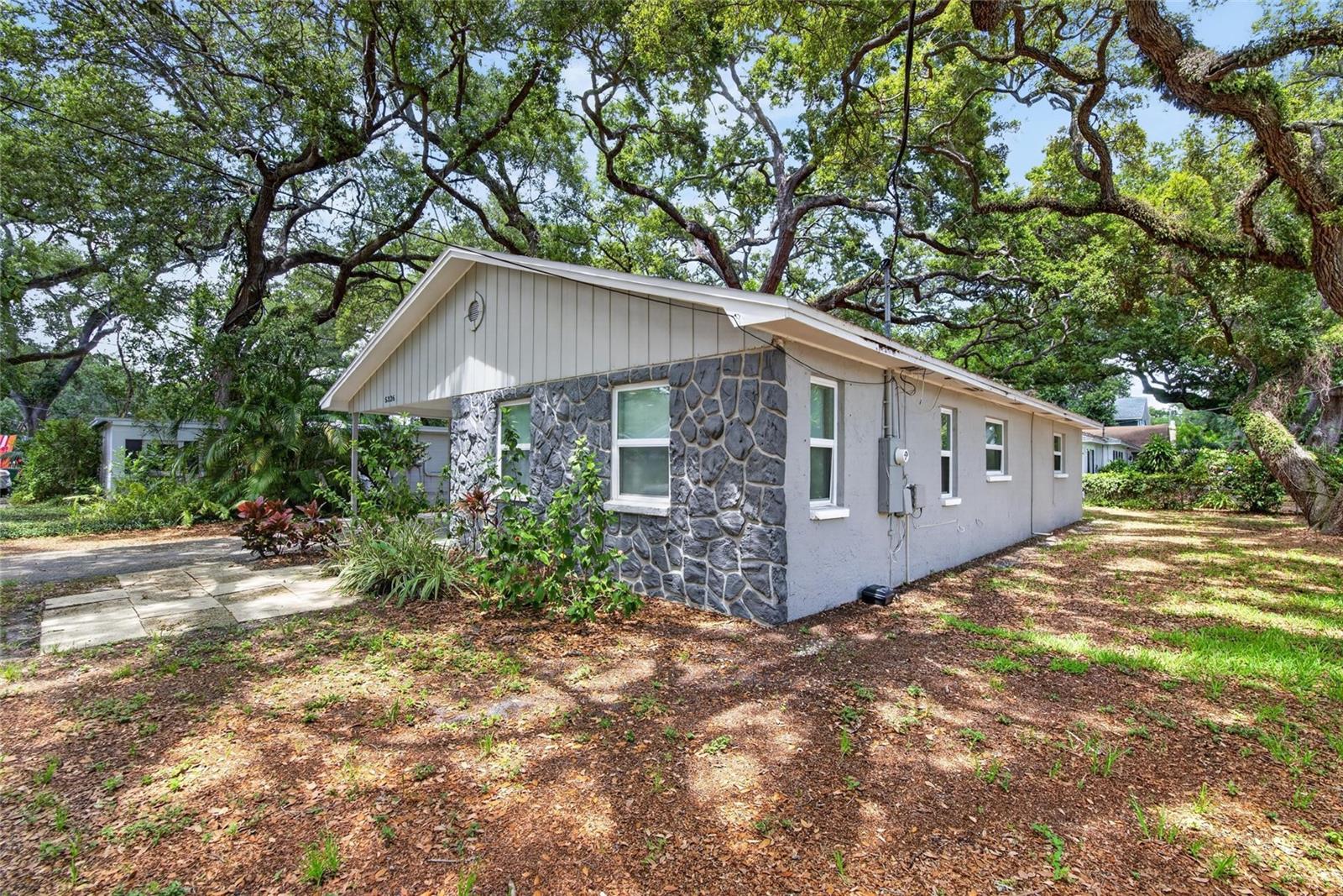 5326 S RUSSELL ST, TAMPA, FL, 33611