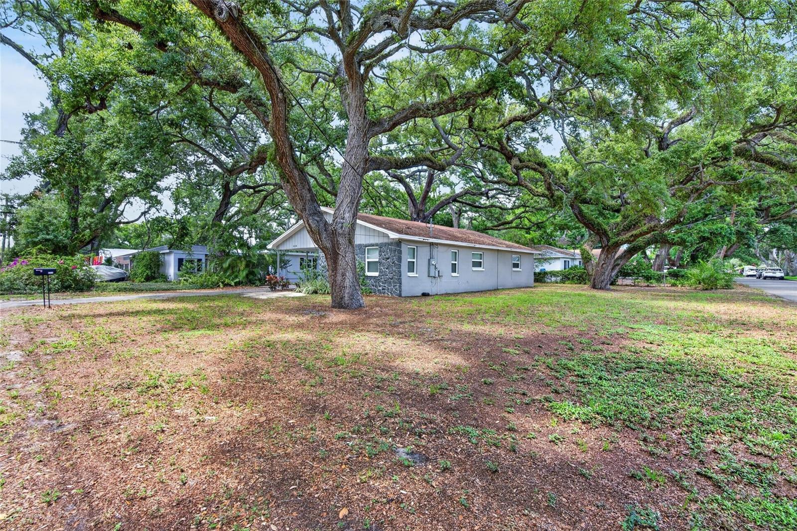 5326 S RUSSELL ST, TAMPA, FL, 33611