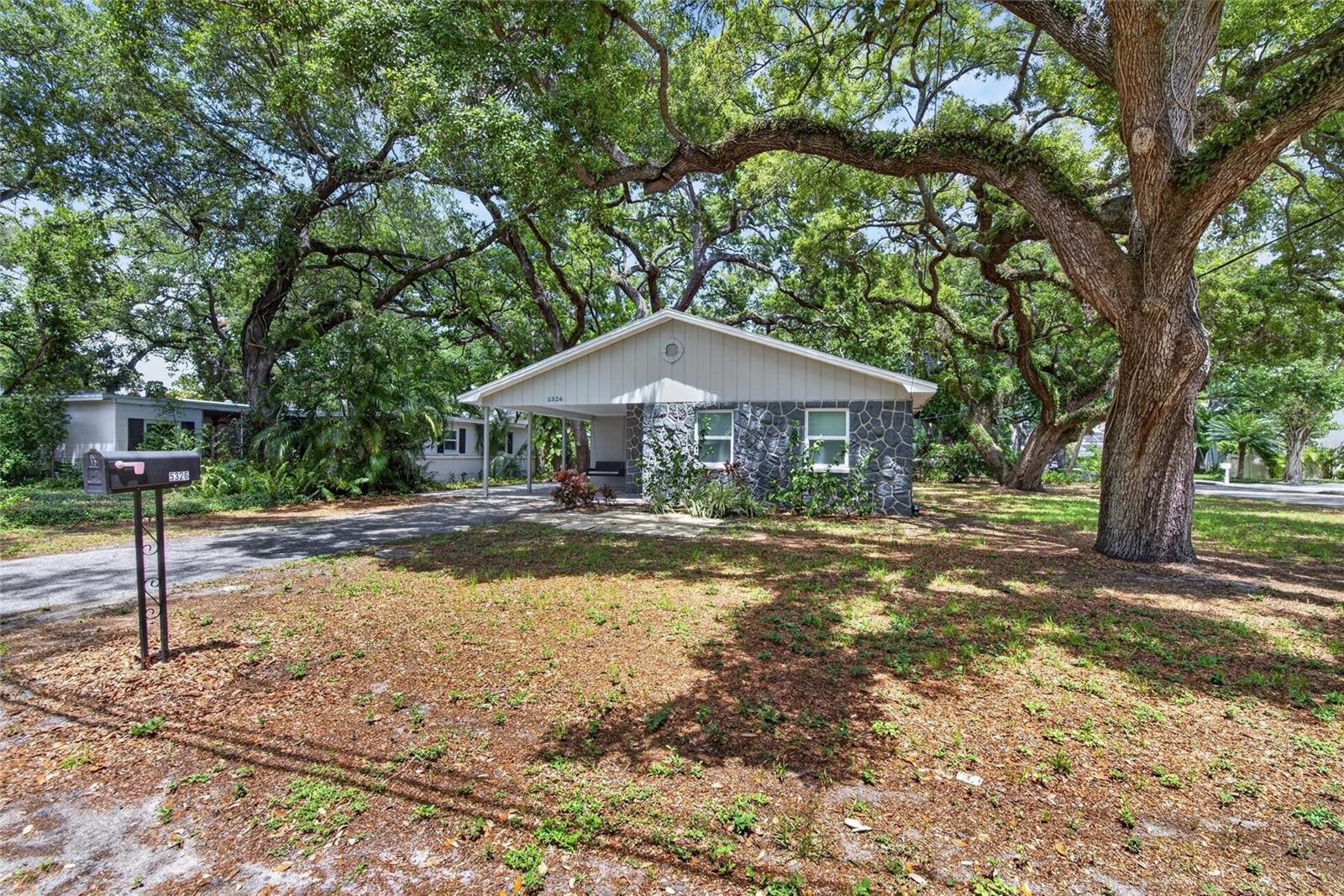 5326 S RUSSELL ST, TAMPA, FL, 33611