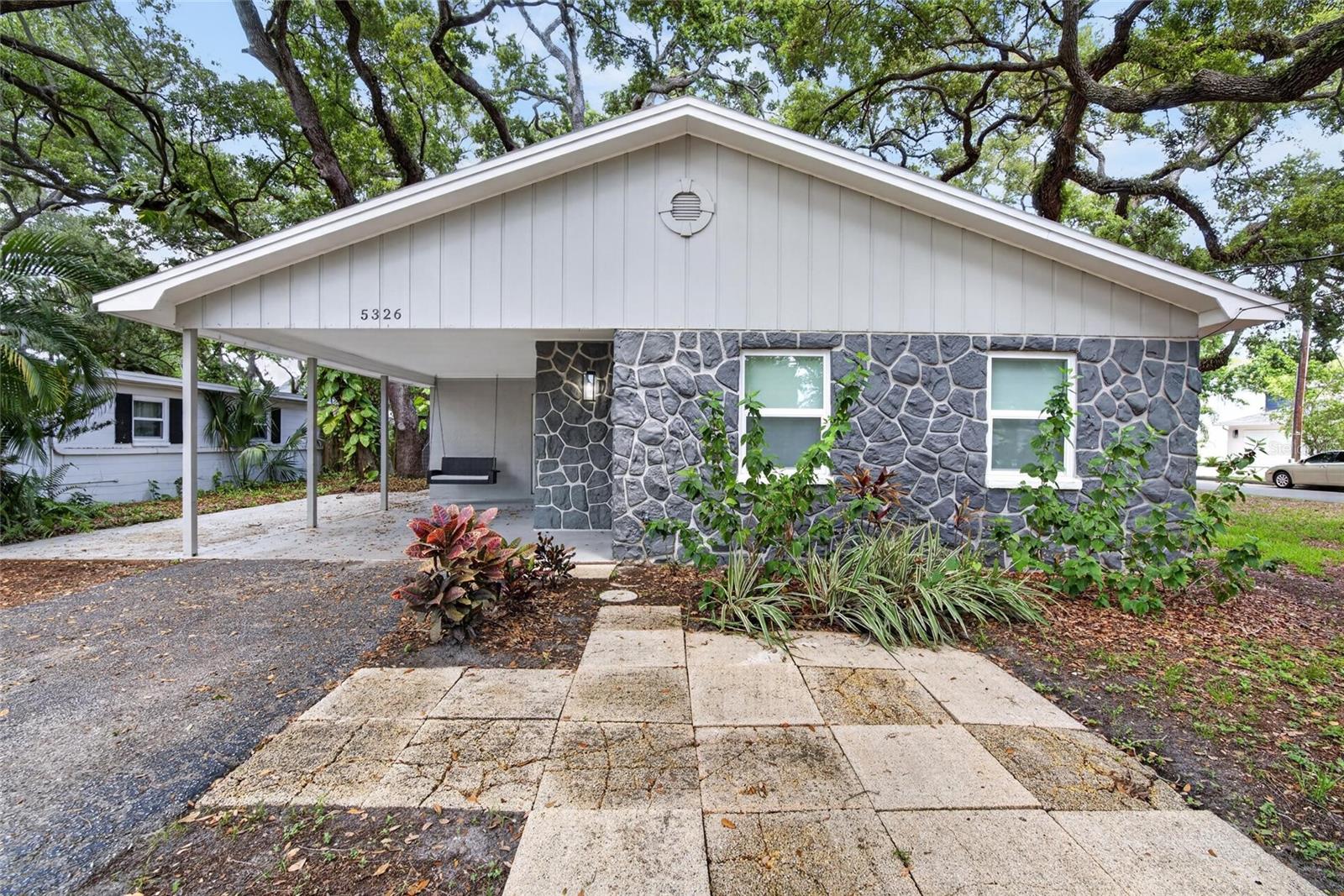 5326 S RUSSELL ST, TAMPA, FL, 33611