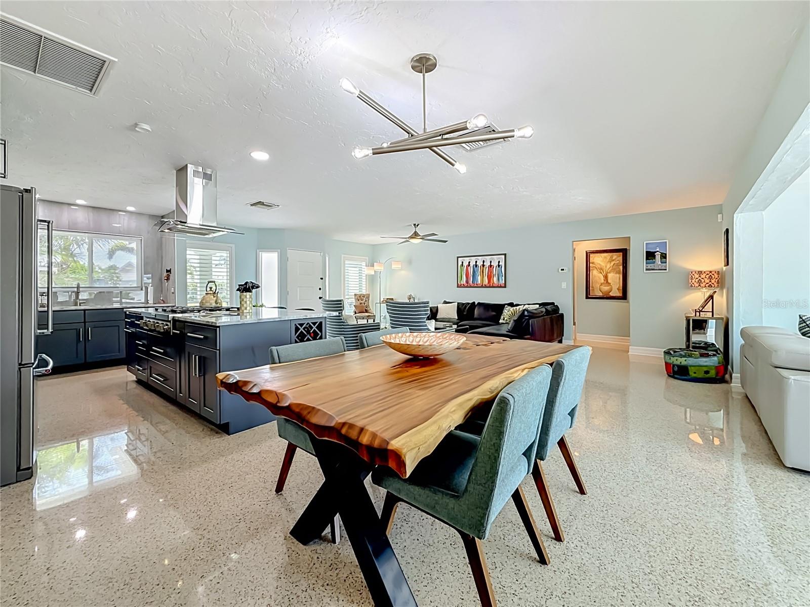 5083 41ST ST S, ST PETERSBURG, FL, 33711