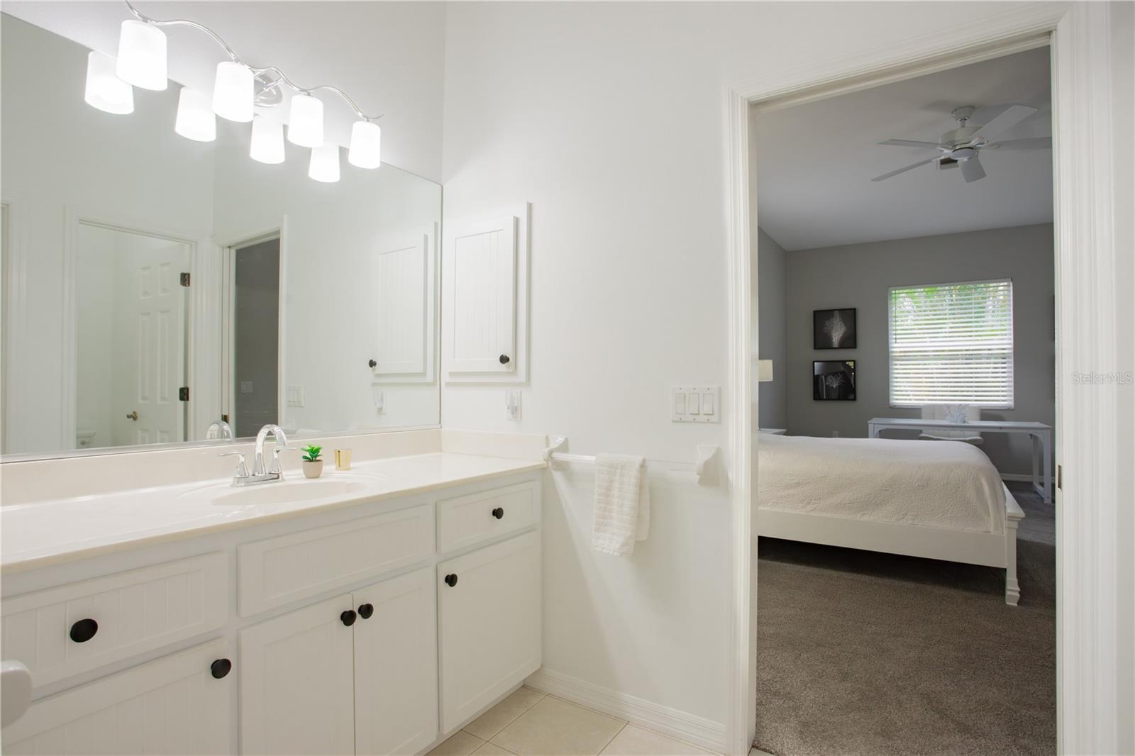 624 SILK OAK DR, VENICE, FL, 34293
