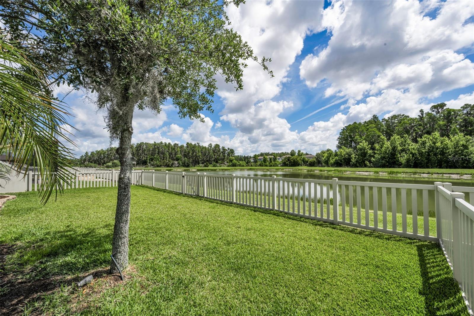 10764 PLEASANT KNOLL DR, TAMPA, FL, 33647