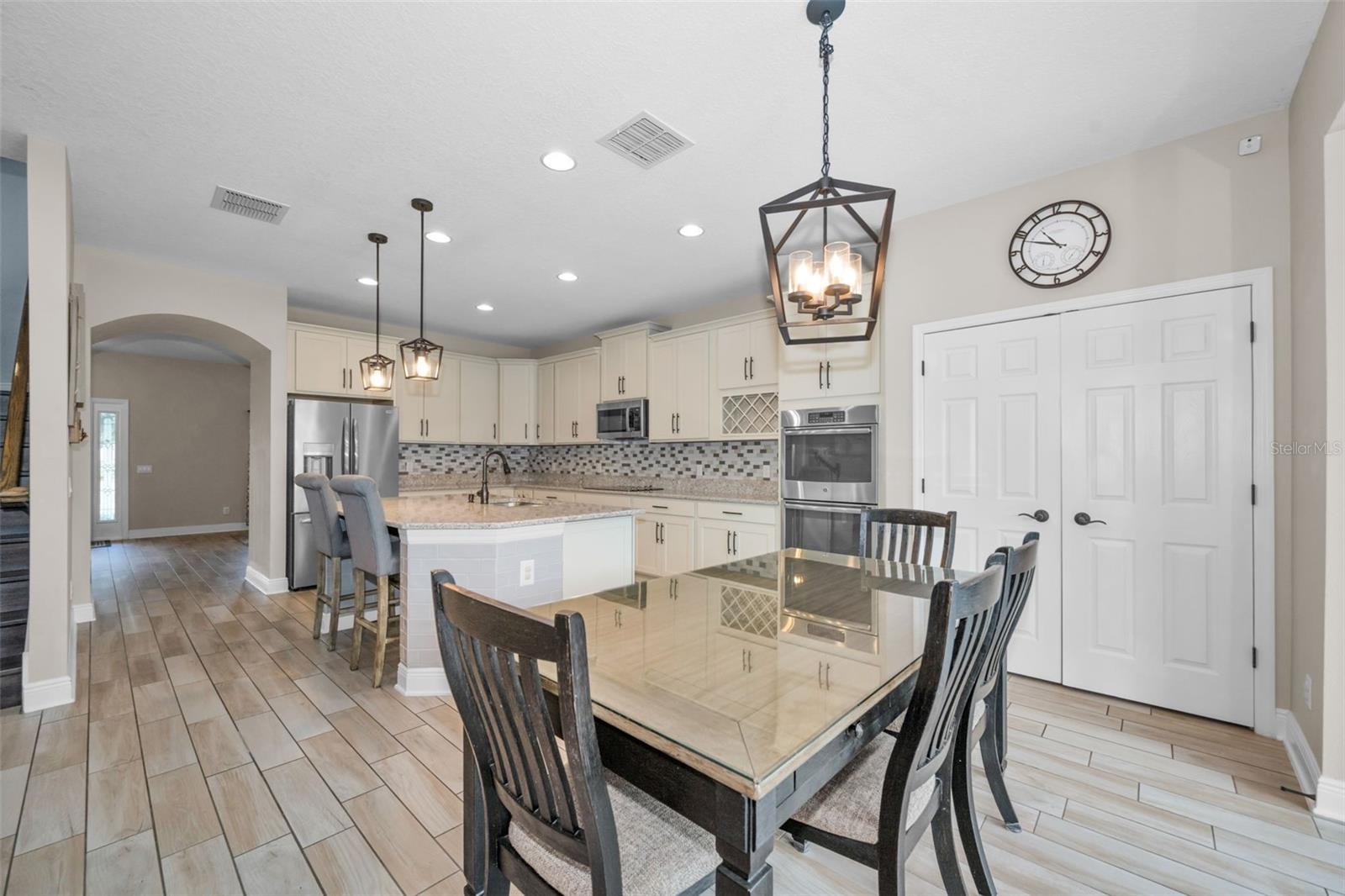 10764 PLEASANT KNOLL DR, TAMPA, FL, 33647