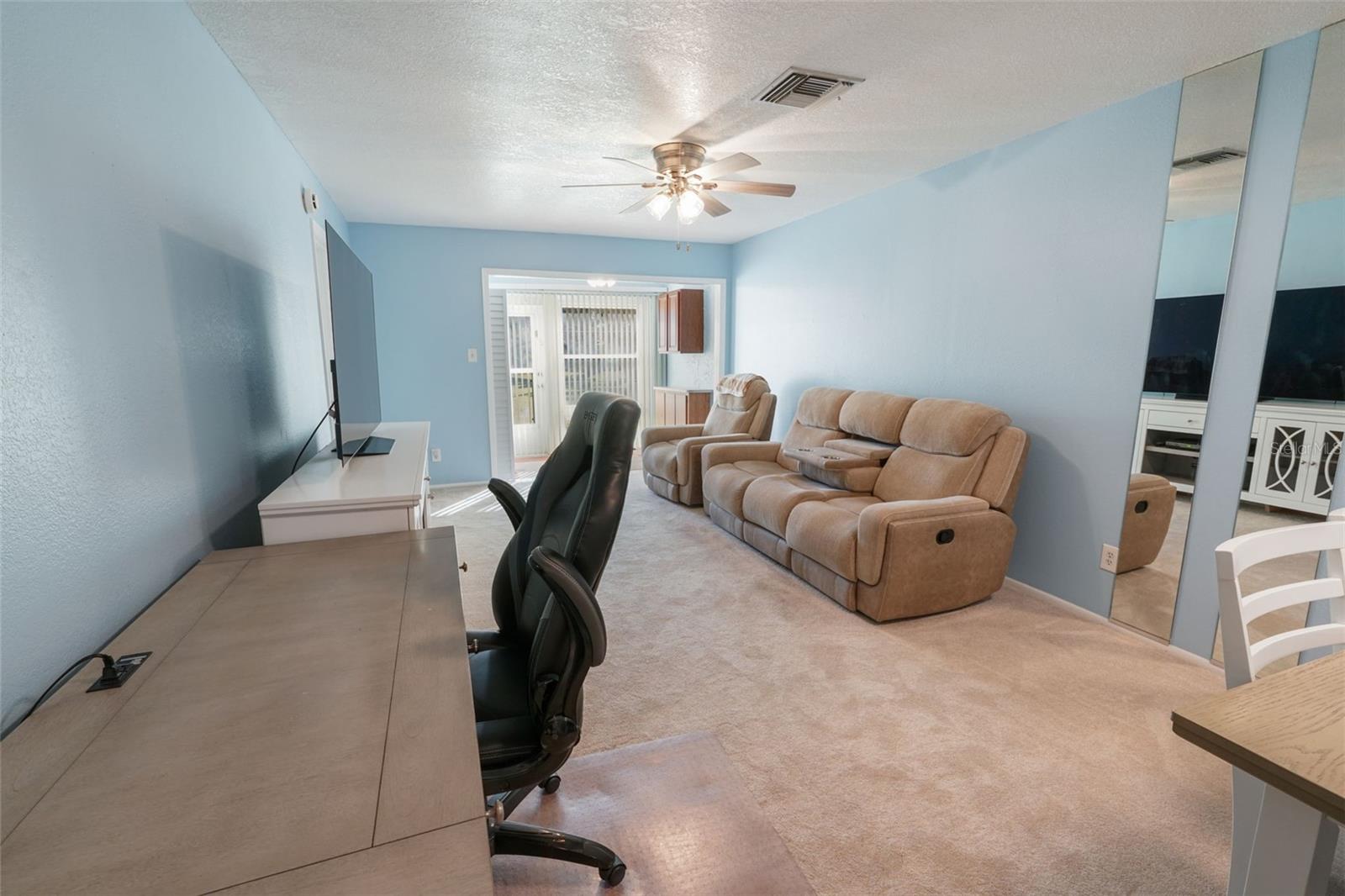 2465 NORTHSIDE DR #102, CLEARWATER, FL, 33761