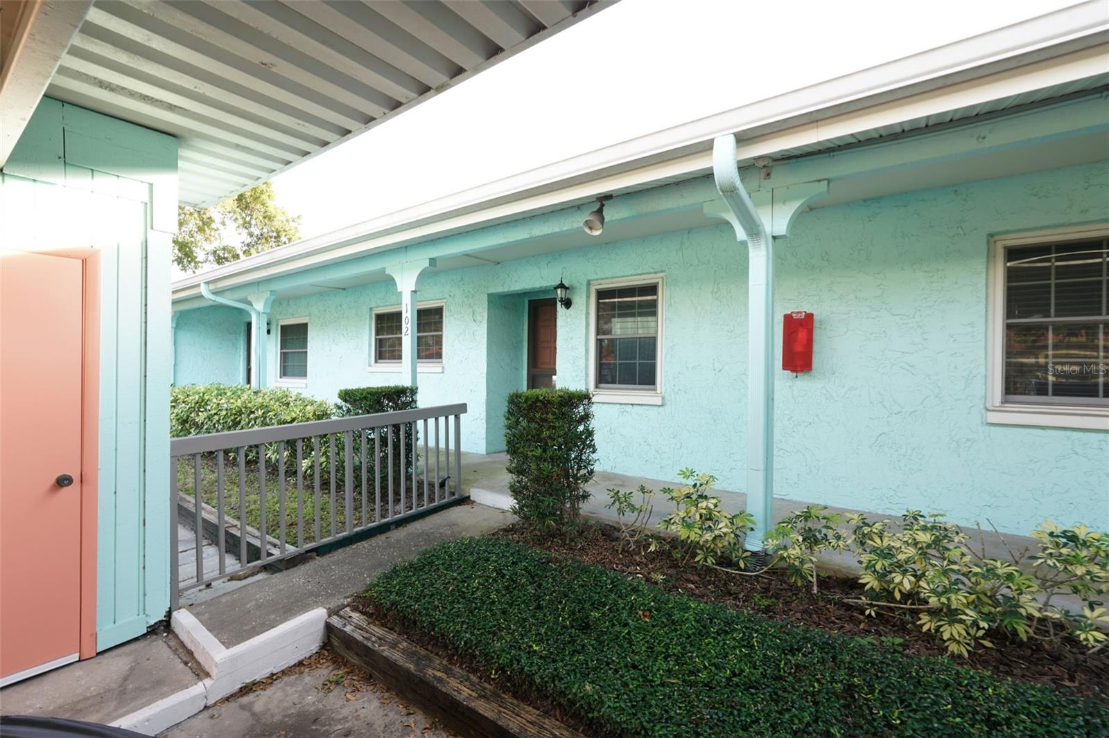 2465 NORTHSIDE DR #102, CLEARWATER, FL, 33761