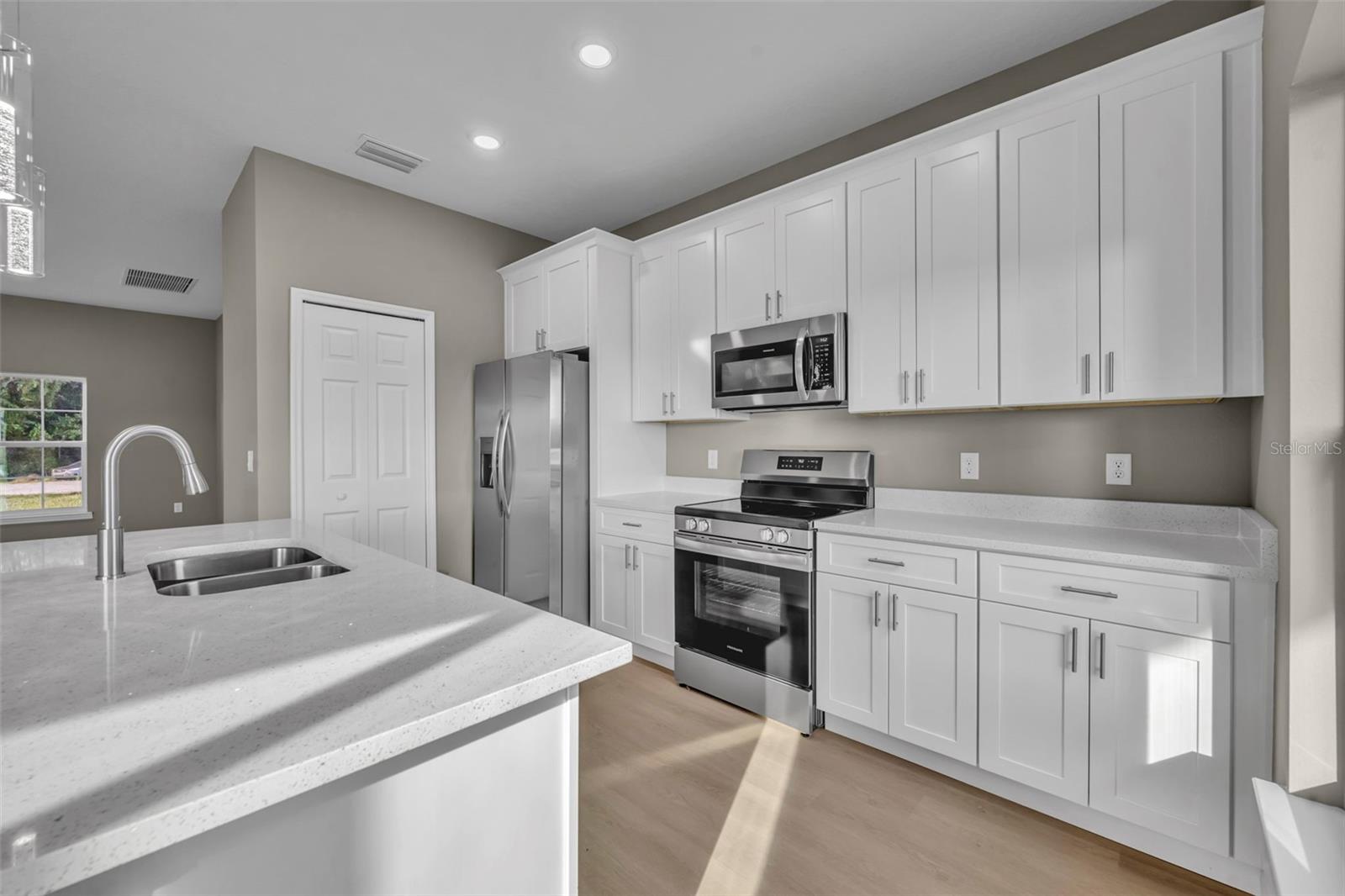 814 PRICE CT, DELTONA, FL, 32738
