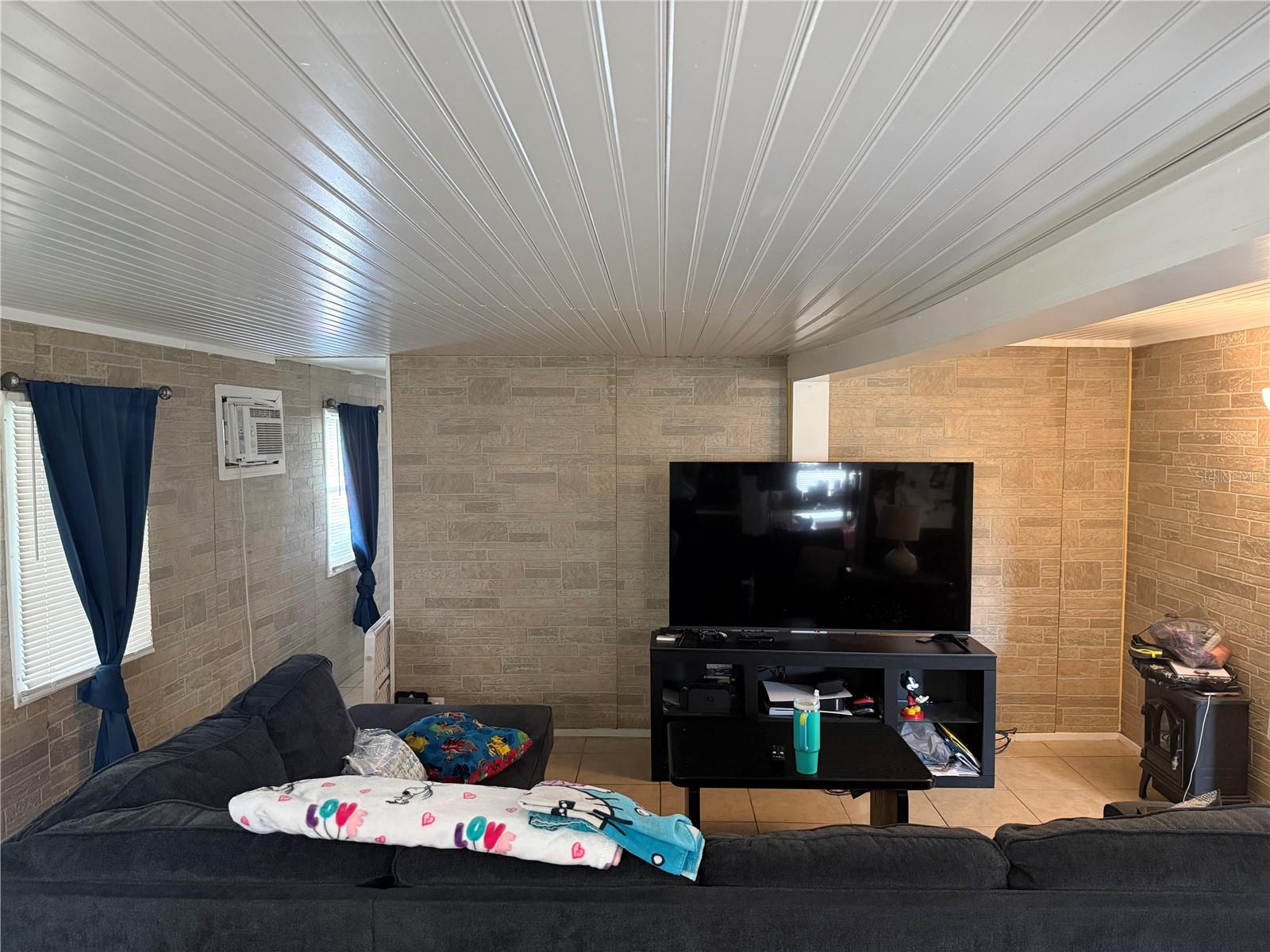 29156 CRAWFORD AVE, PUNTA GORDA, FL, 33982