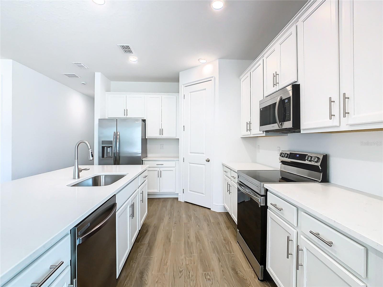 11165 GREEN CITRON ALY, WINTER GARDEN, FL, 34787