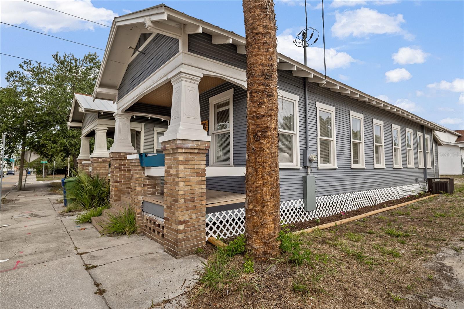 2506 1/2 E COLUMBUS DR, TAMPA, FL, 33605