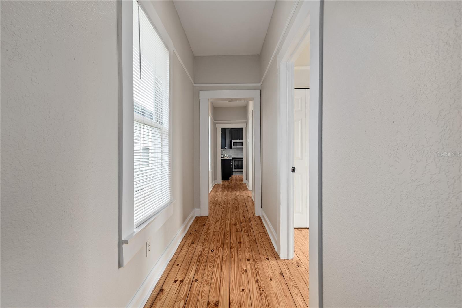 2506 1/2 E COLUMBUS DR, TAMPA, FL, 33605