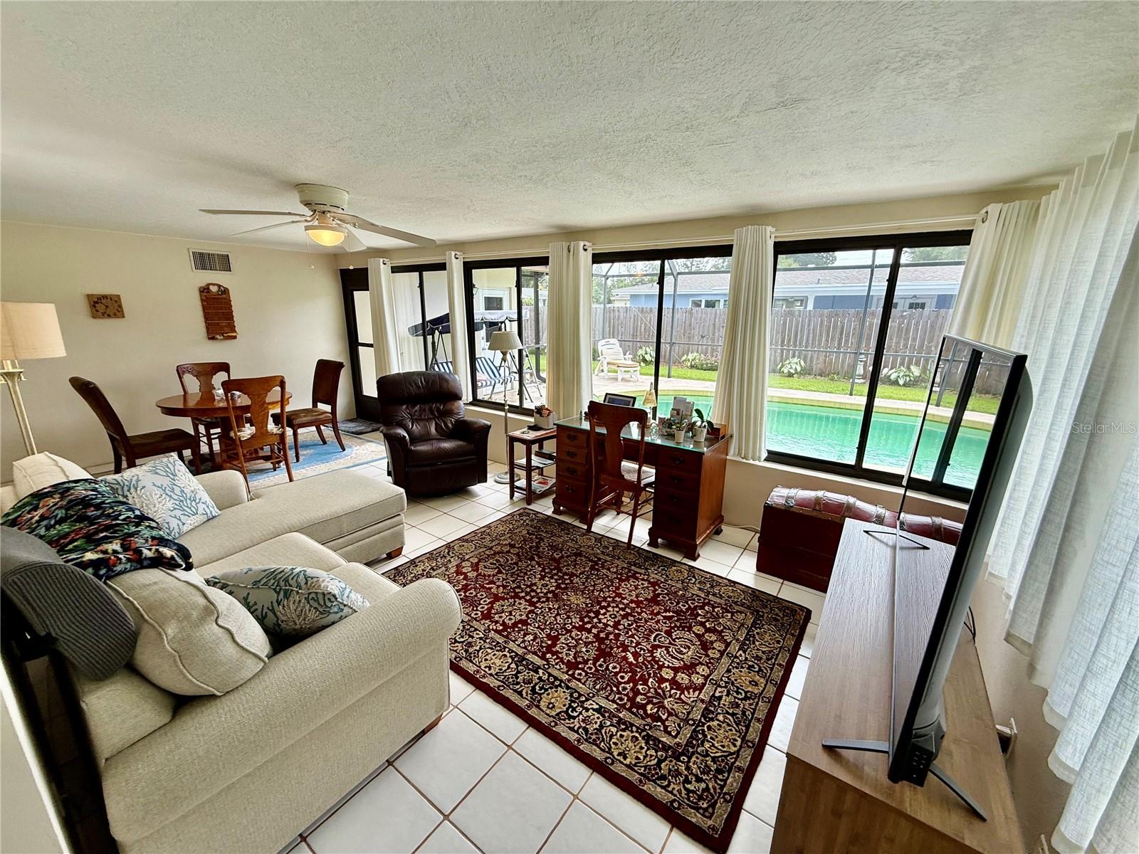 1853 PARADISE LN, CLEARWATER, FL, 33756