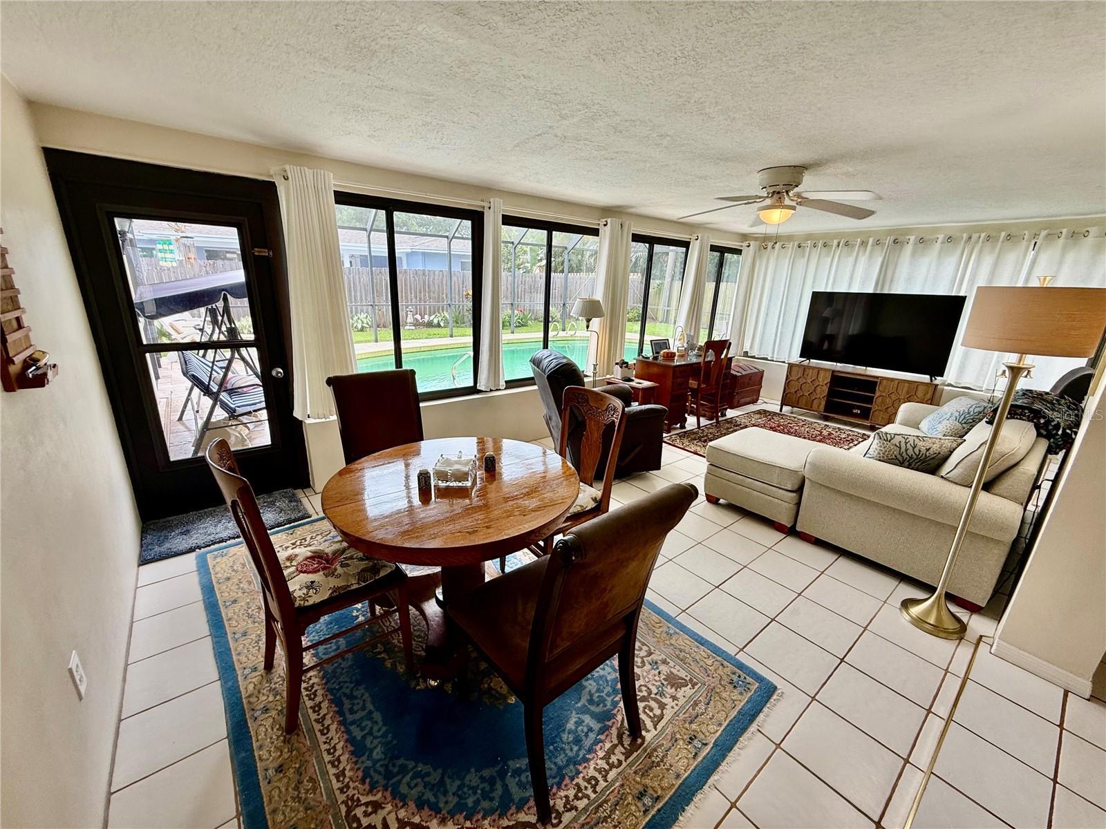1853 PARADISE LN, CLEARWATER, FL, 33756