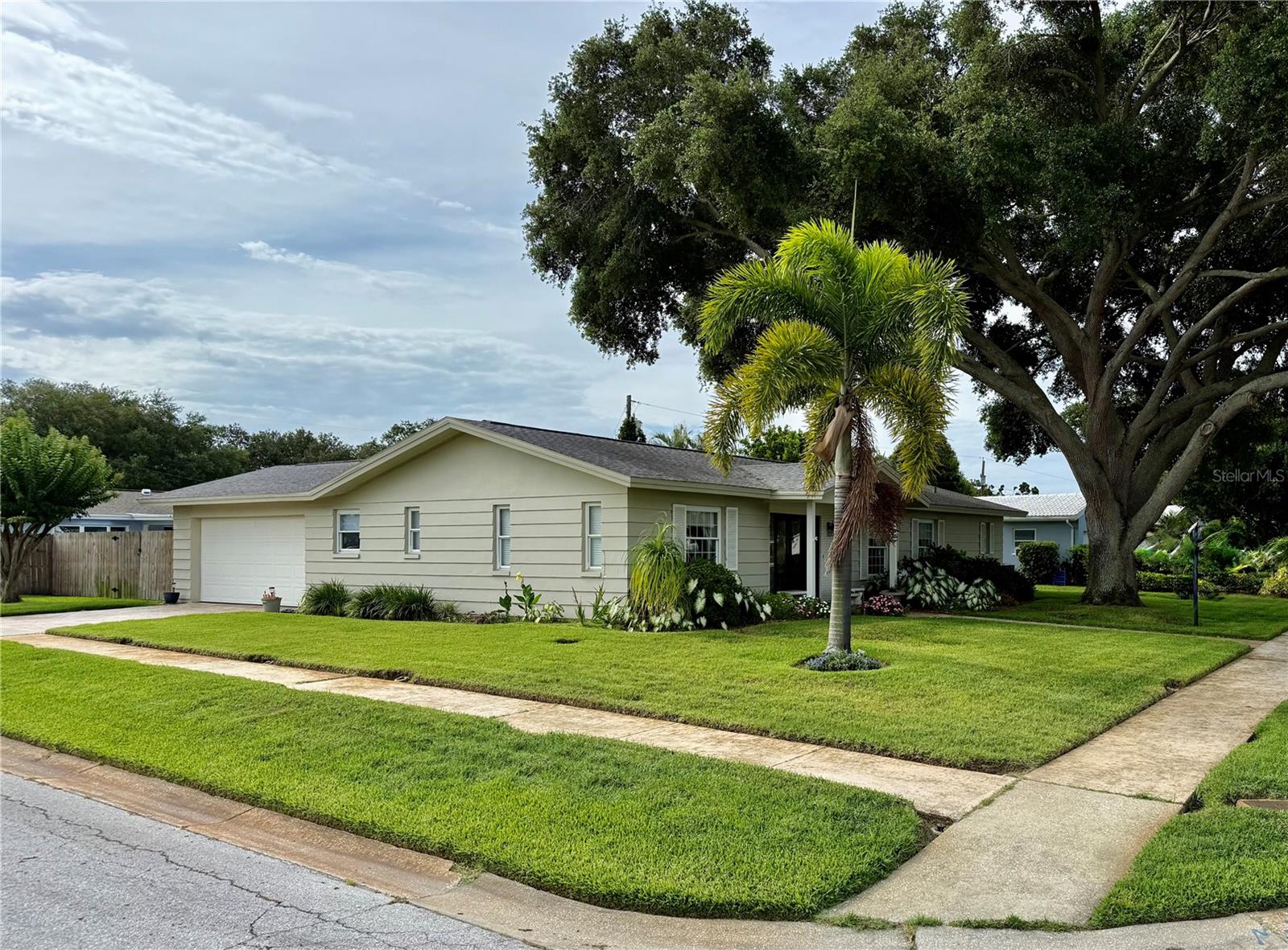 1853 PARADISE LN, CLEARWATER, FL, 33756