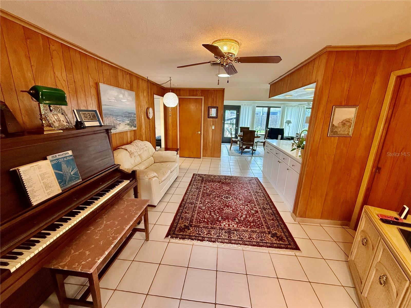 1853 PARADISE LN, CLEARWATER, FL, 33756