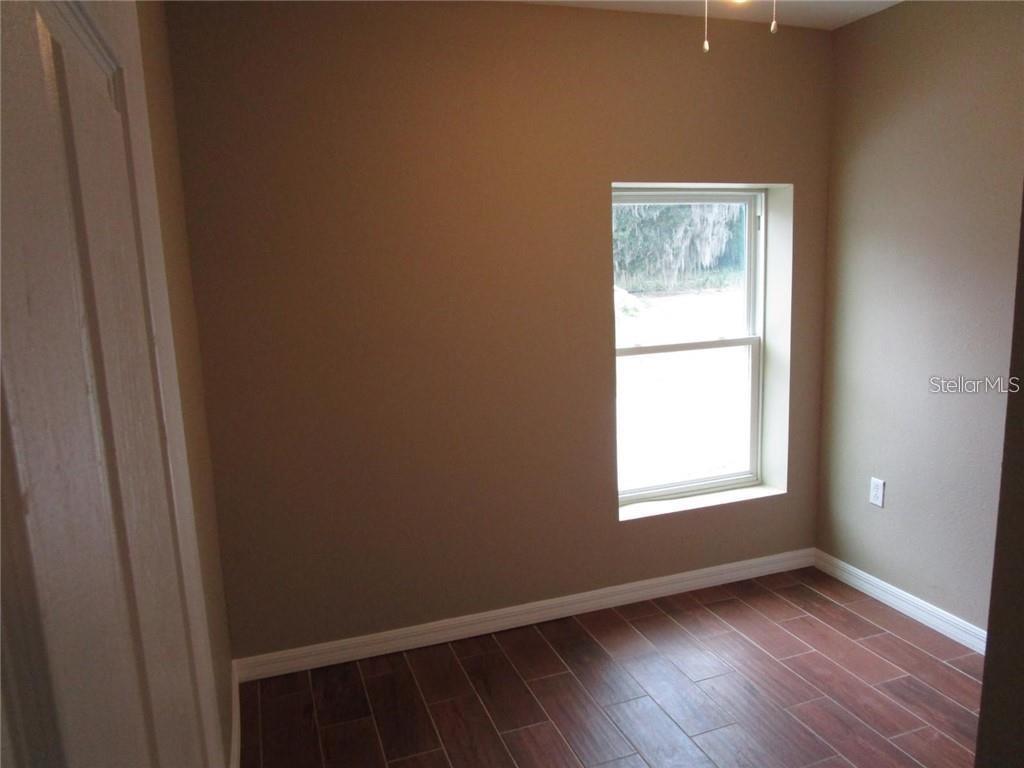 1002 E MCDONALD AVE #3, EUSTIS, FL, 32726