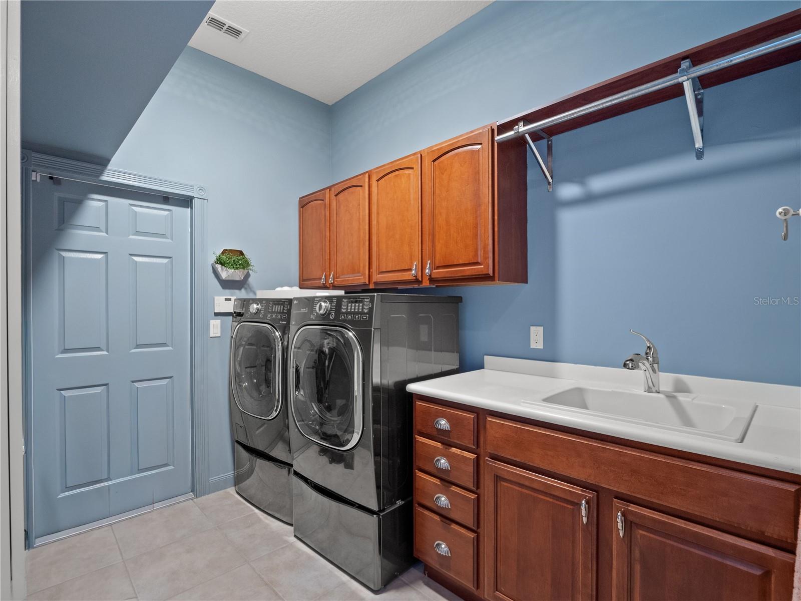11800 ZELKOVA LN, ORLANDO, FL, 32827
