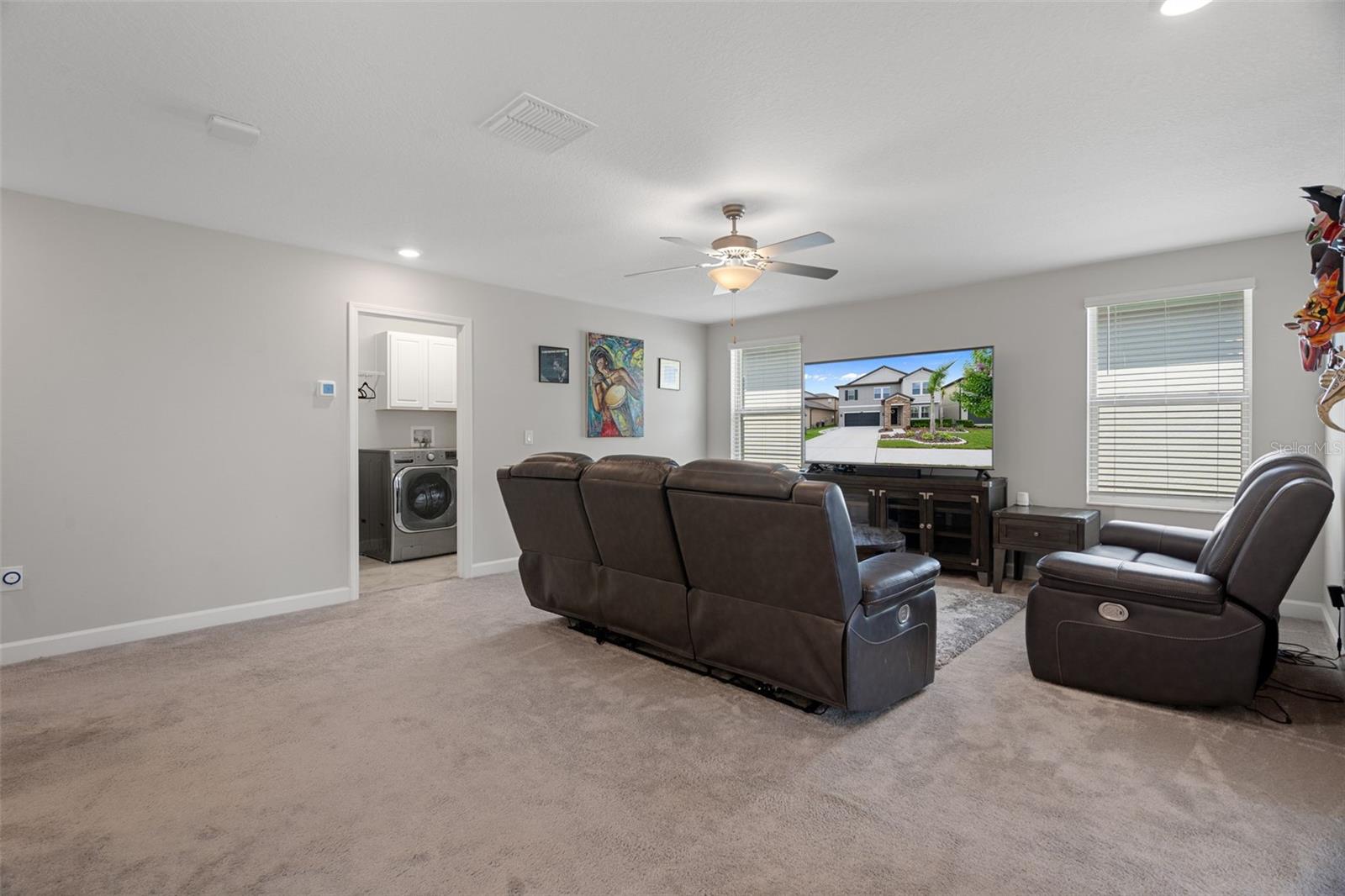 8755 FLOURISH DR, LAND O LAKES, FL, 34637