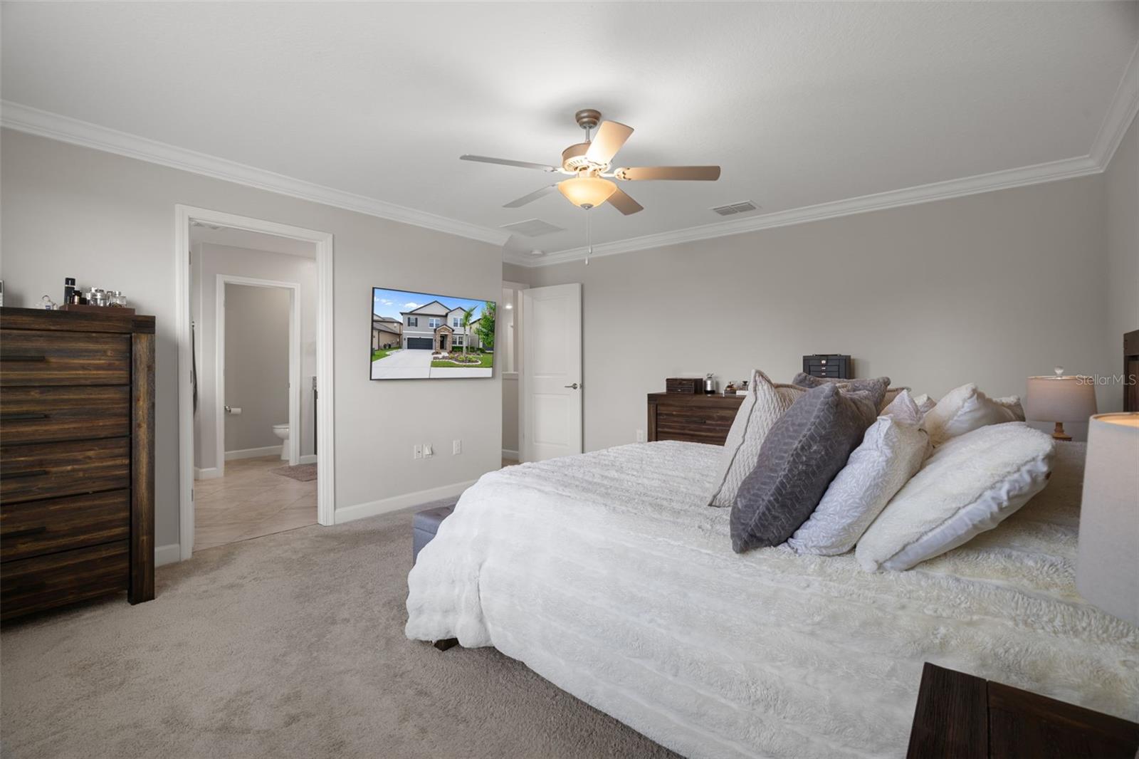 8755 FLOURISH DR, LAND O LAKES, FL, 34637