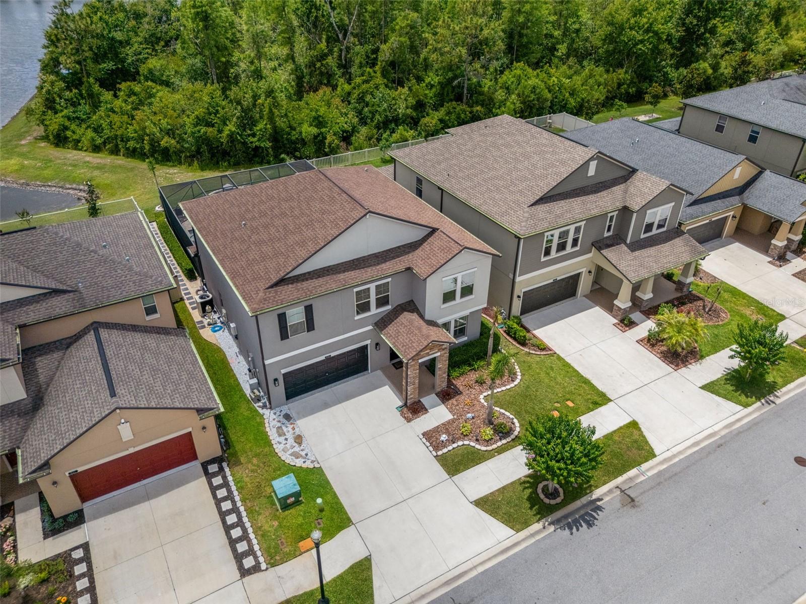 8755 FLOURISH DR, LAND O LAKES, FL, 34637