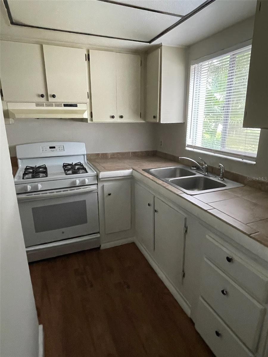 2001 SAN MARCOS DR SE #11, WINTER HAVEN, FL, 33880