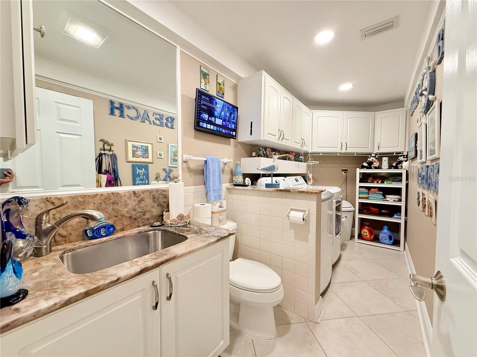 454 1ST ST W, TIERRA VERDE, FL, 33715