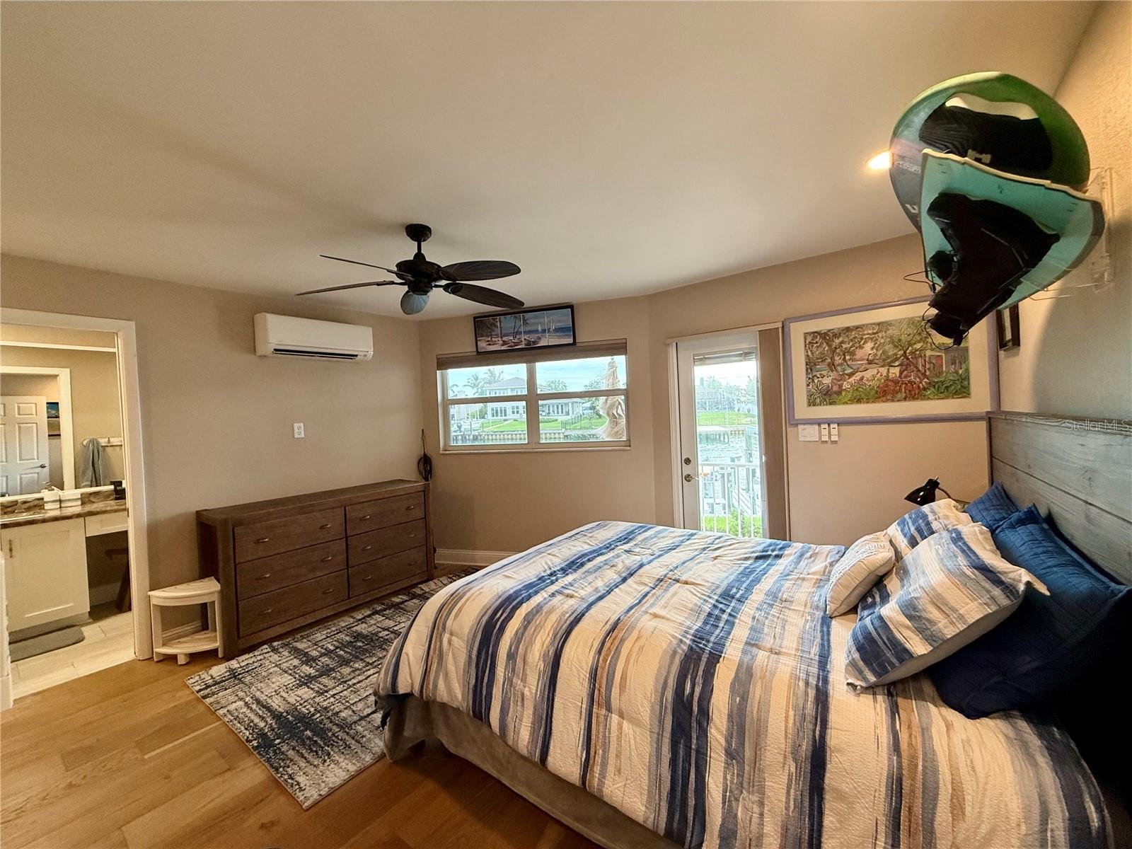 454 1ST ST W, TIERRA VERDE, FL, 33715