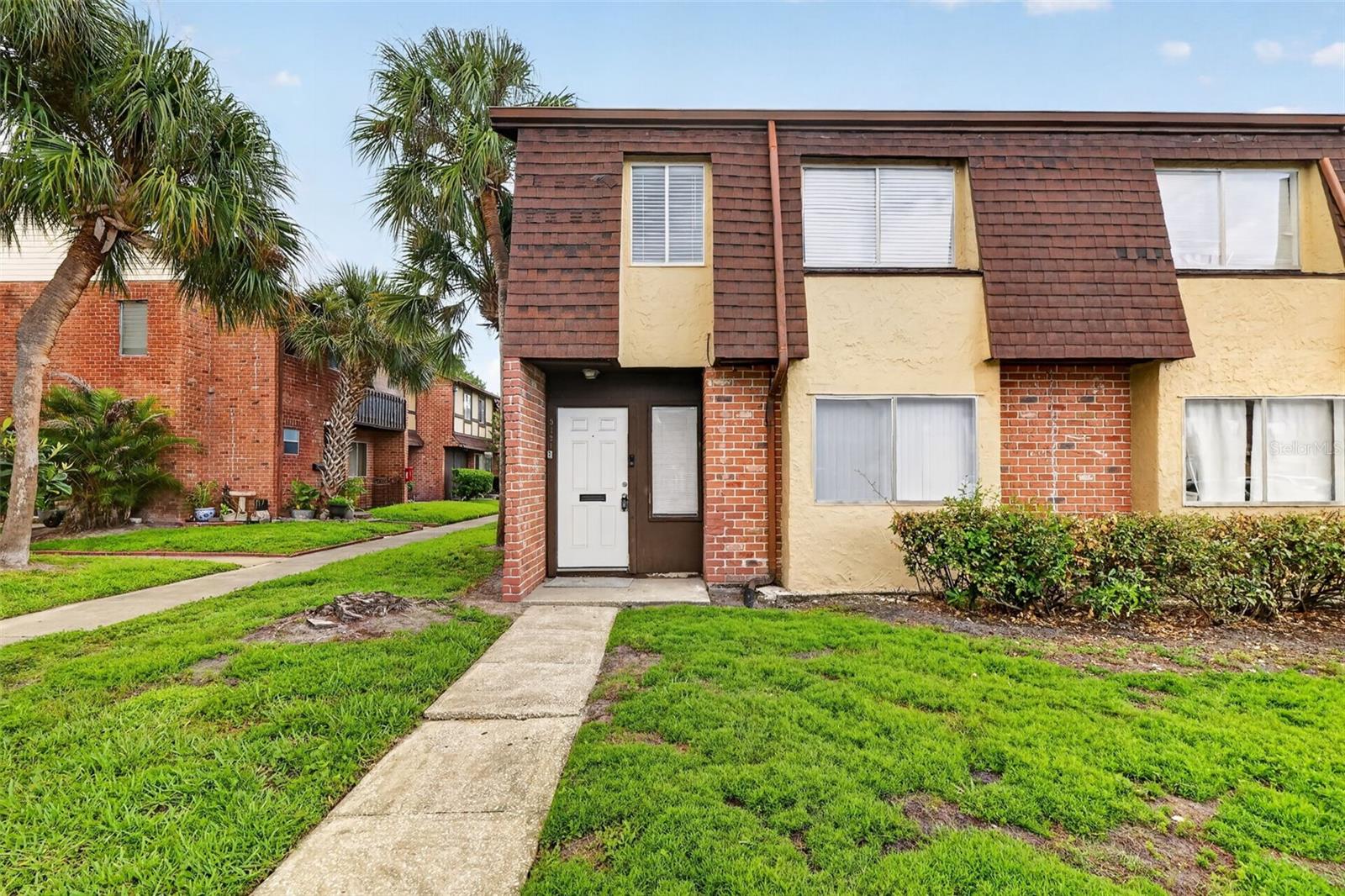 HUNTINGTON ON THE GREEN, ORLANDO, FL, 32839