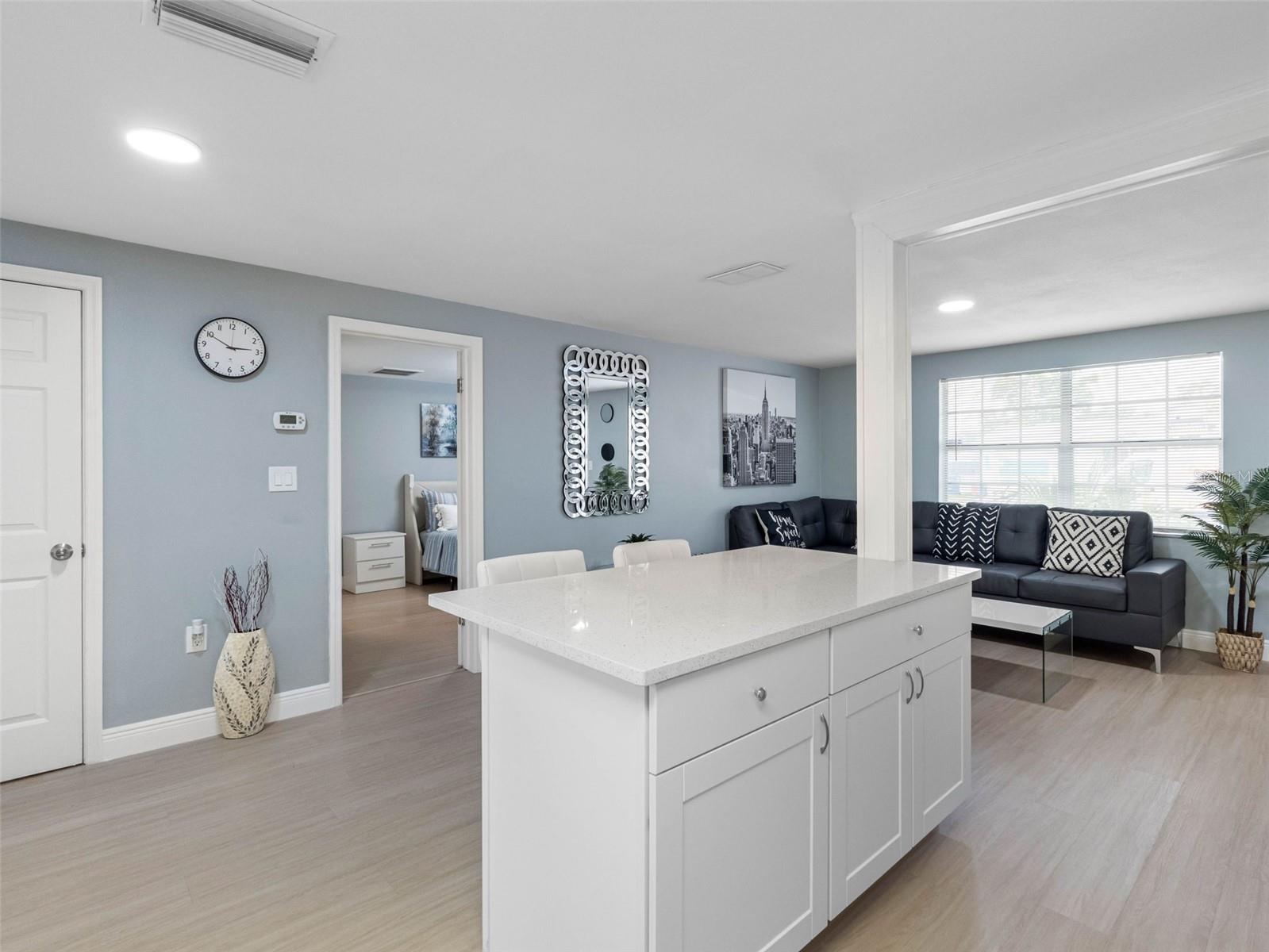 1036 VIKING DR, HOLIDAY, FL, 34691
