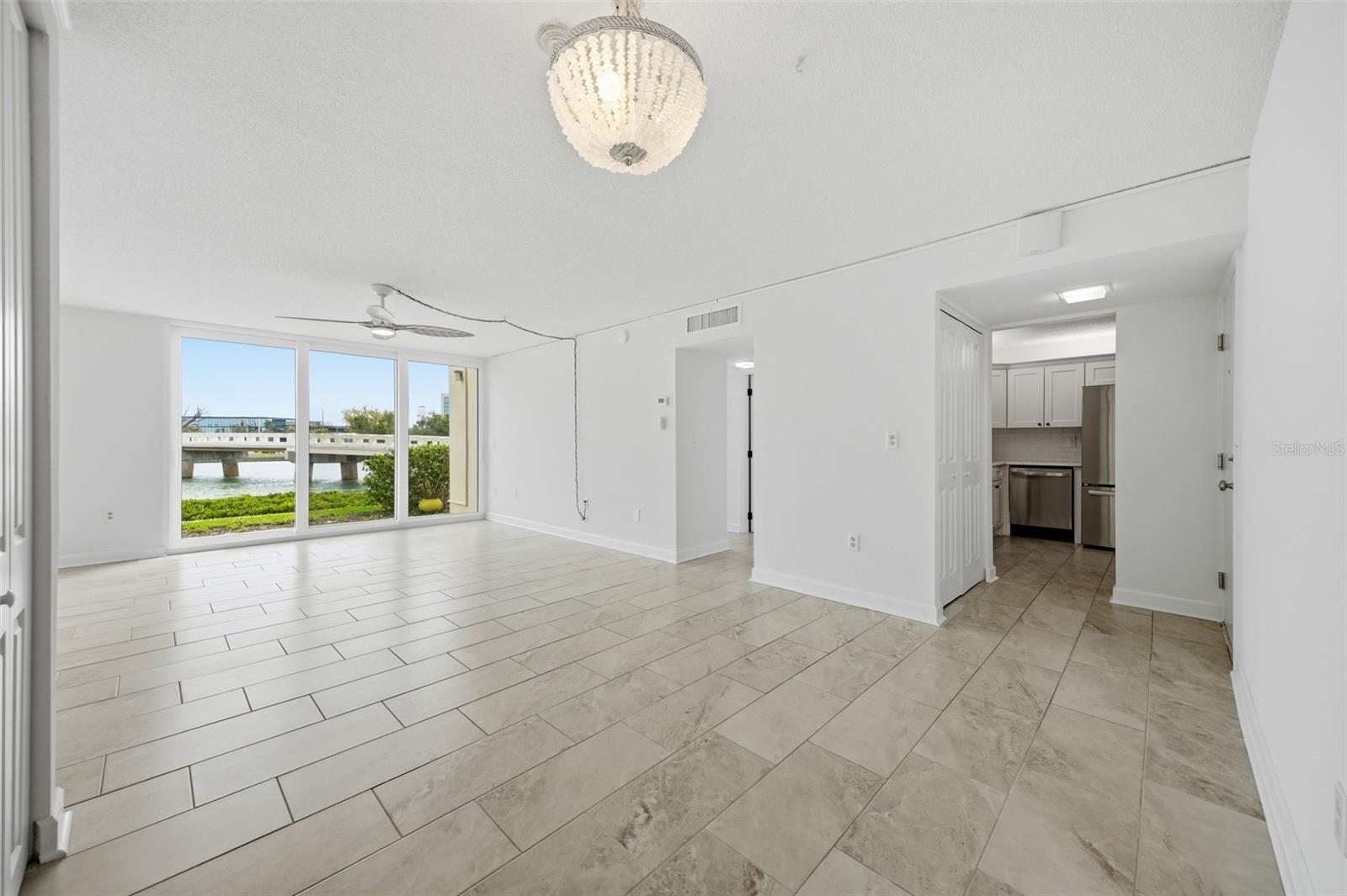 7465 BAY ISLAND DR S #112, SOUTH PASADENA, FL, 33707