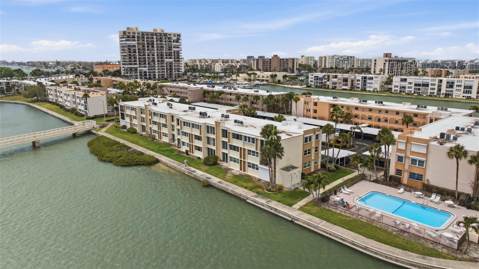 7465 BAY ISLAND DR S #112, SOUTH PASADENA, FL, 33707