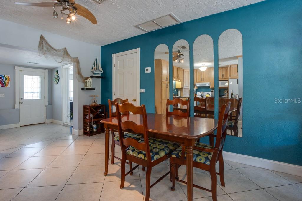 2100 8TH AVE SW, LARGO, FL, 33770