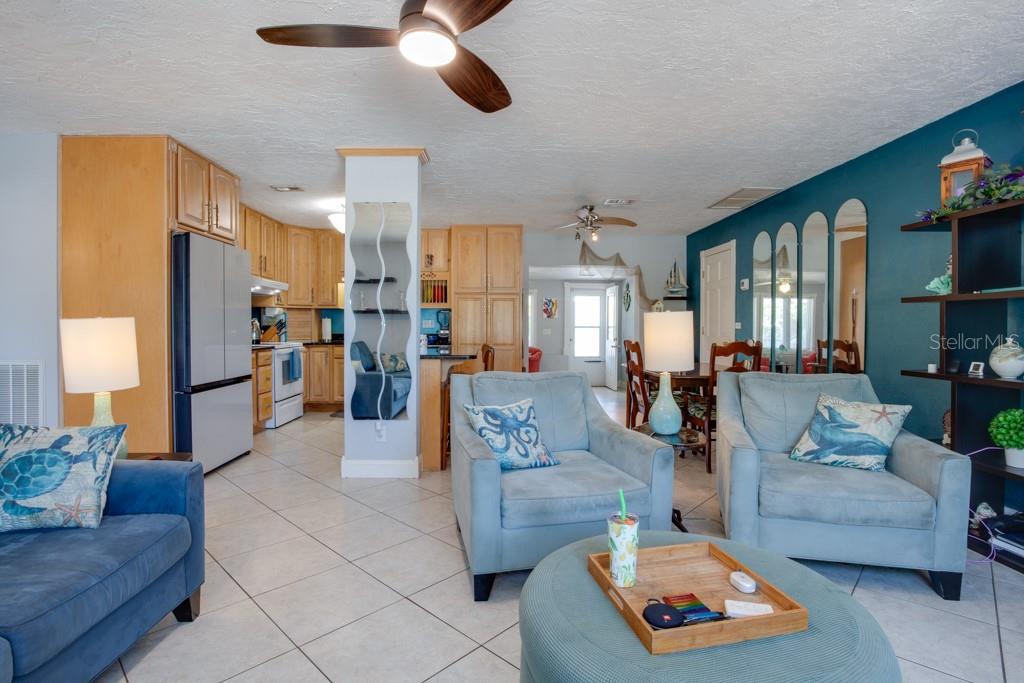 2100 8TH AVE SW, LARGO, FL, 33770