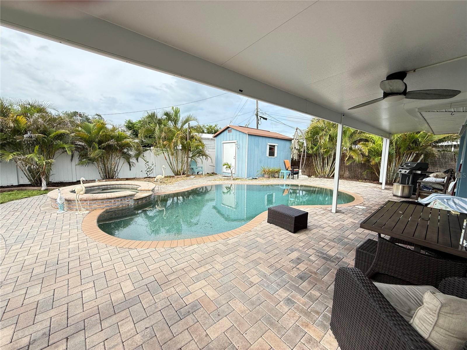 2100 8TH AVE SW, LARGO, FL, 33770