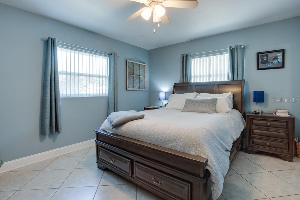 2100 8TH AVE SW, LARGO, FL, 33770