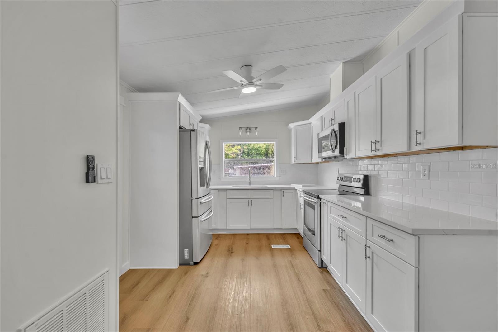 116 CYPRESS RD, WILDWOOD, FL, 34785