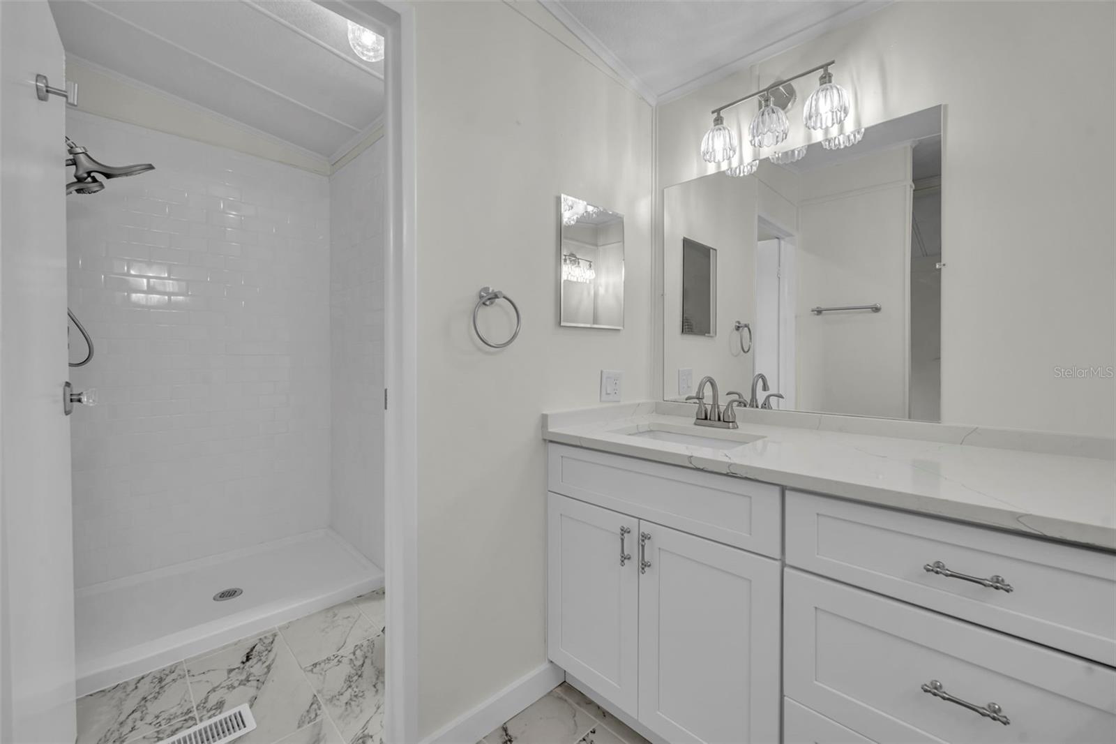 116 CYPRESS RD, WILDWOOD, FL, 34785