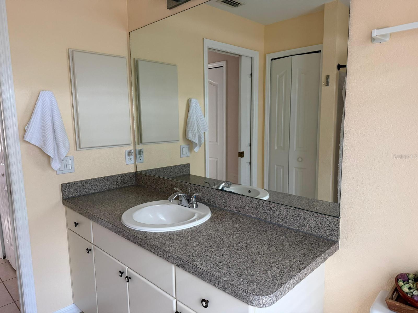 2204 SPARKLE LN, NORTH PORT, FL, 34286