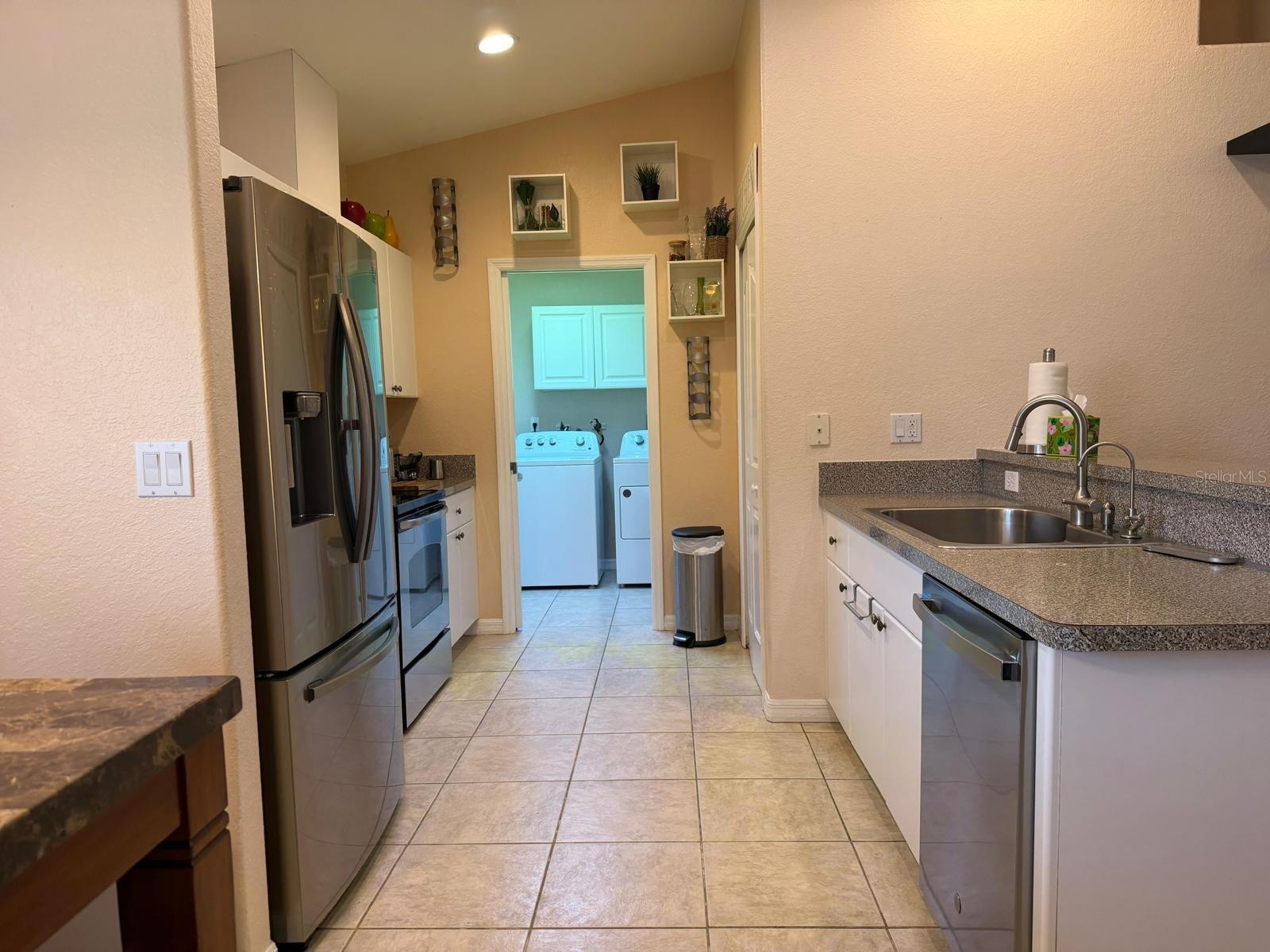 2204 SPARKLE LN, NORTH PORT, FL, 34286