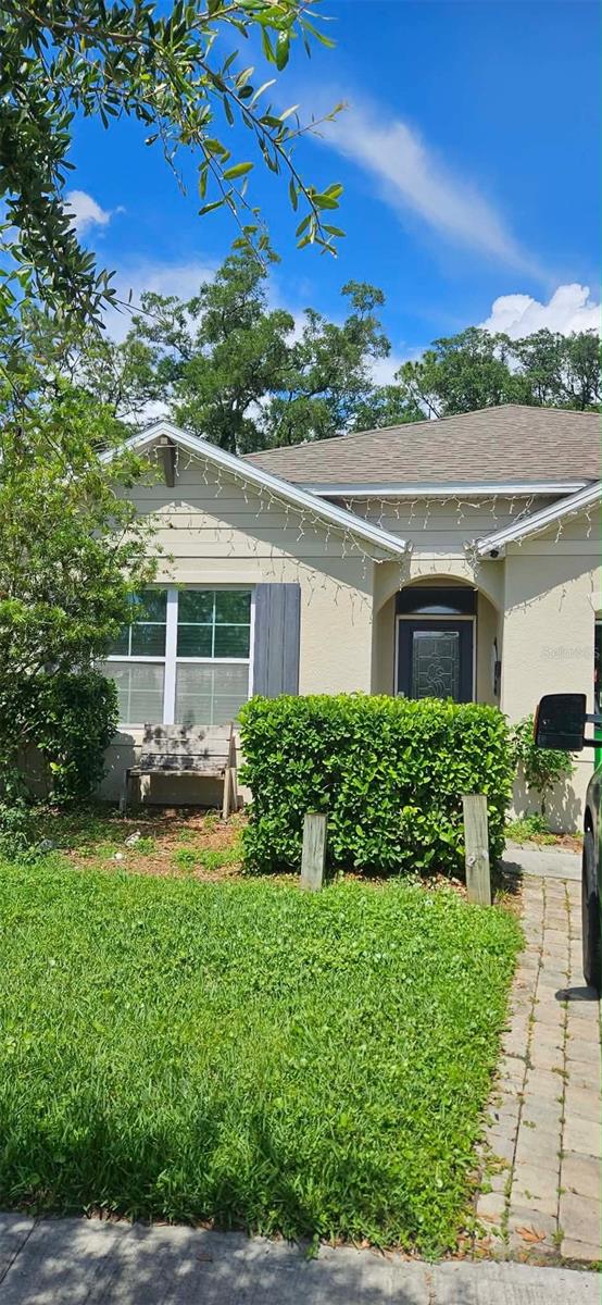 301 CHARLES DR, DELAND, FL, 32724