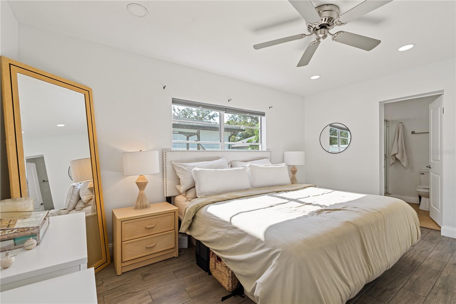 3308 W VAN BUREN DR, TAMPA, FL, 33611