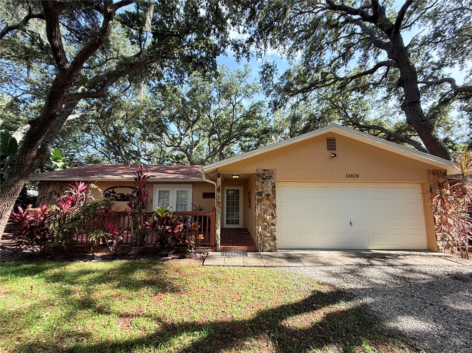 13828 FRIENDSHIP LN, ODESSA, FL, 33556