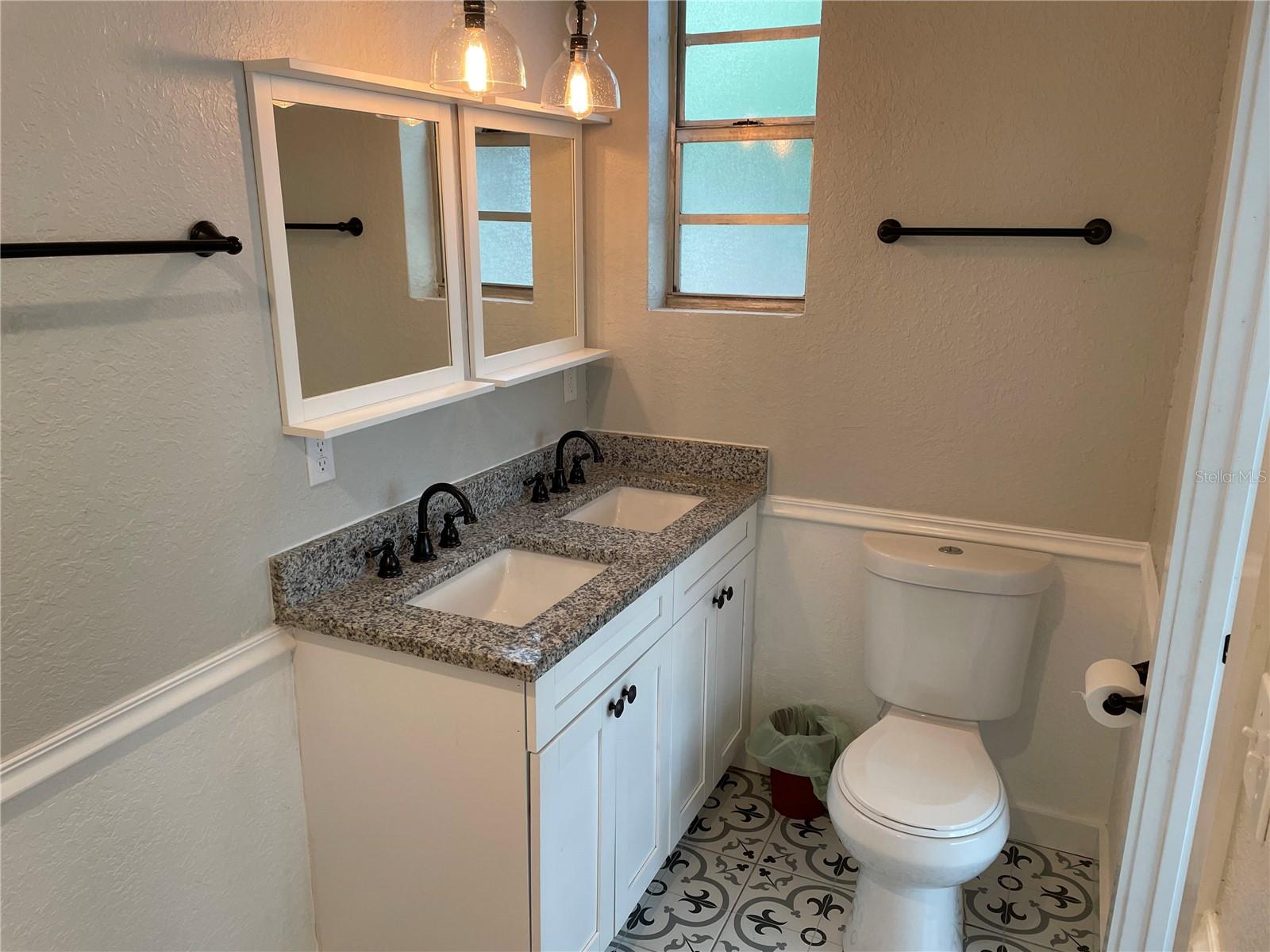 1517 E ELLICOTT ST, TAMPA, FL, 33610