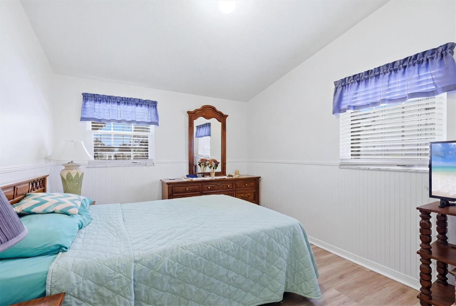 201 E TARPON BLVD NW, PORT CHARLOTTE, FL, 33952