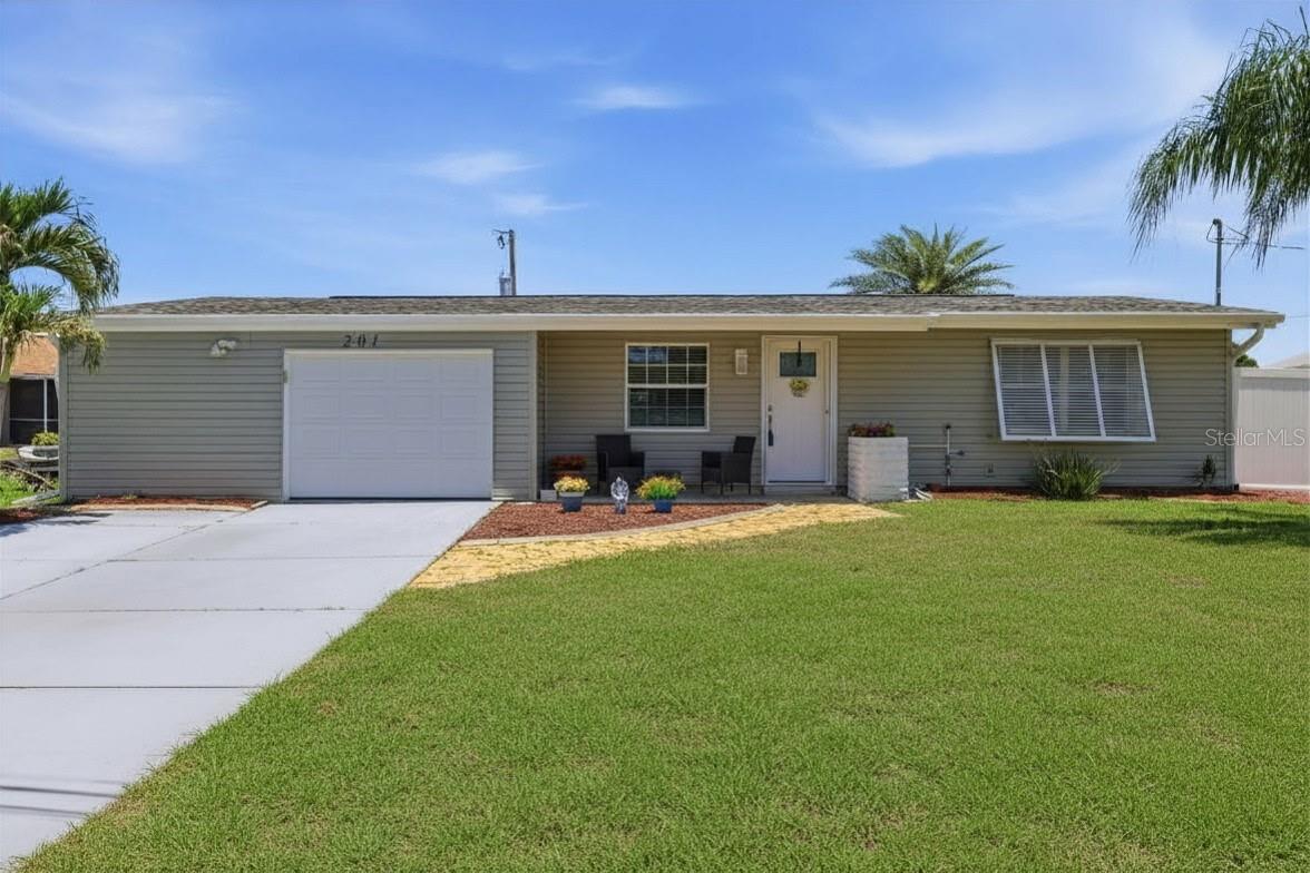 201 E TARPON BLVD NW, PORT CHARLOTTE, FL, 33952
