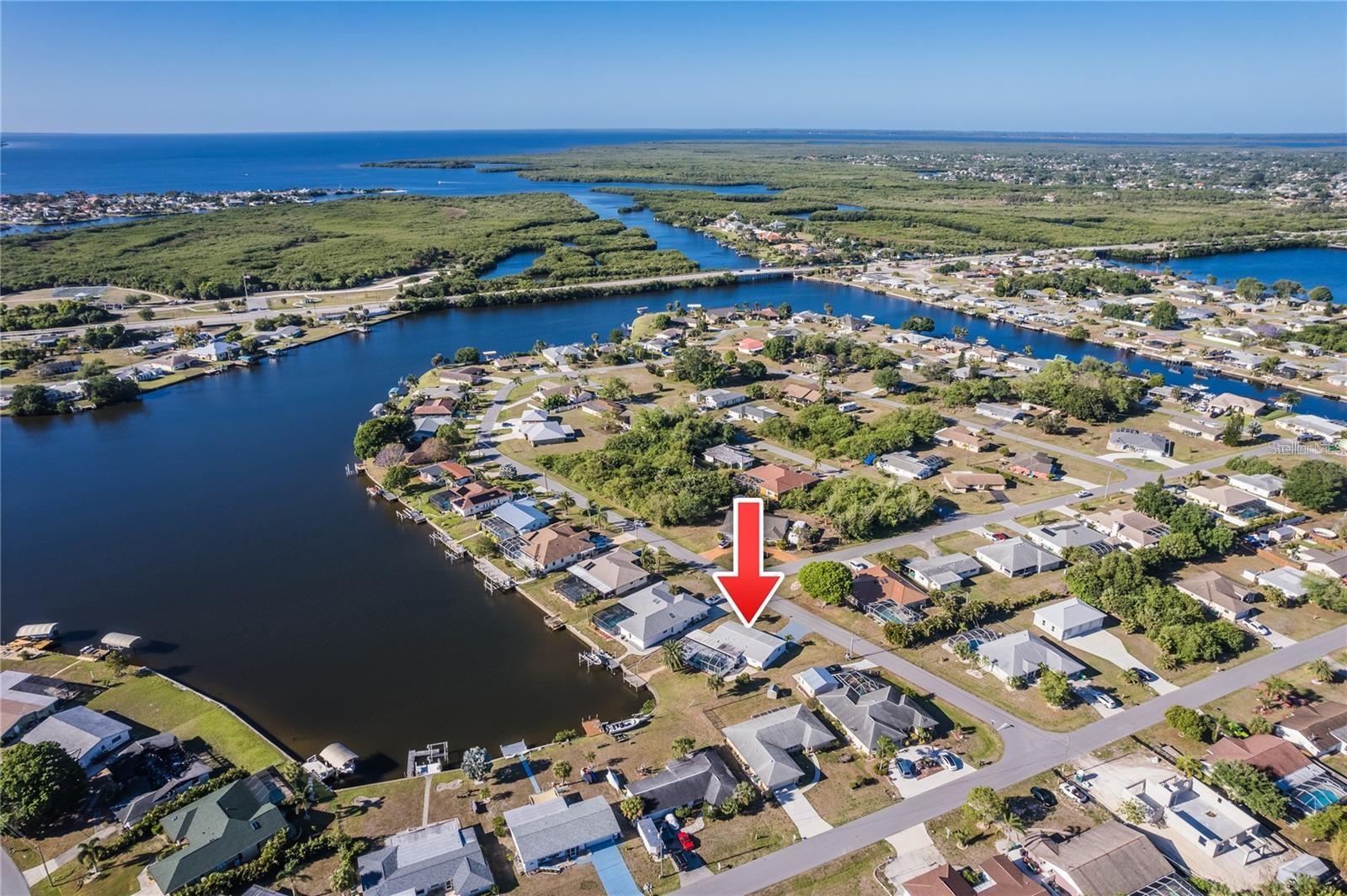 201 E TARPON BLVD NW, PORT CHARLOTTE, FL, 33952