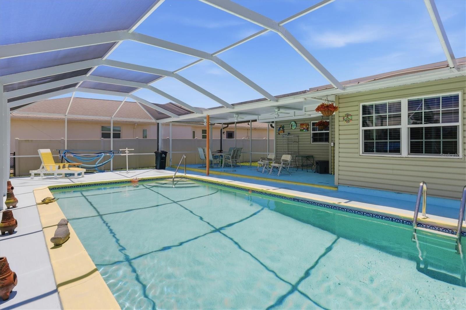 201 E TARPON BLVD NW, PORT CHARLOTTE, FL, 33952